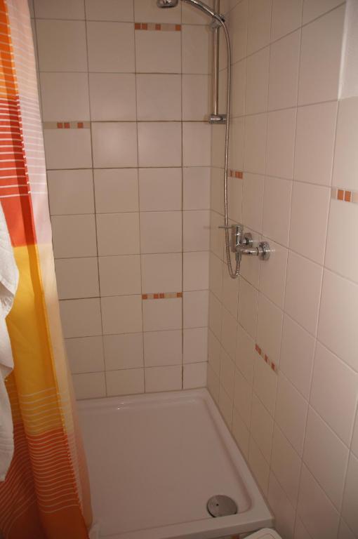 Hotel Paseo Aquisgrano Quarto foto