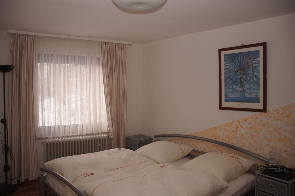 Hotel Paseo Aquisgrano Quarto foto